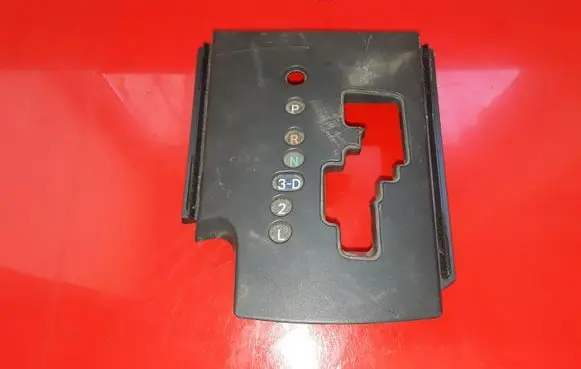 Toyota RAV 4 (XA30) Gear shifter surround trim plastic 76D078L 76D078L4B
