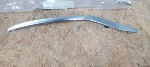 Mercedes-Benz E W212 Front bumper lip 0258369741