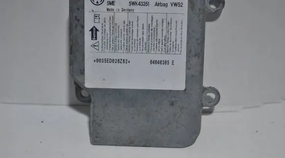 Volkswagen PASSAT B6 Airbag control unit/module 6Q0909605P