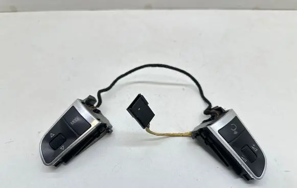 Audi A5 Sportback 8TA Steering wheel buttons/switches 4E0951527AE 4E0951527AD