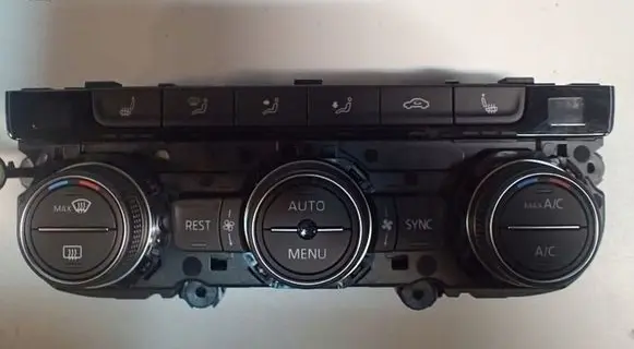 Volkswagen Tiguan Climate control unit 5NA907044A