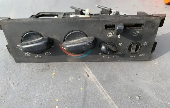 Mitsubishi Canter Climate control unit MC140034
