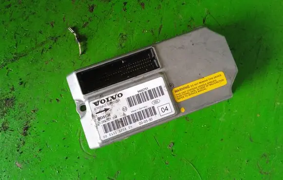 Volvo V70 Airbag control unit/module 0285001254