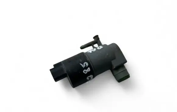 Toyota Yaris XP210 Windscreen/windshield washer pump 853300D120