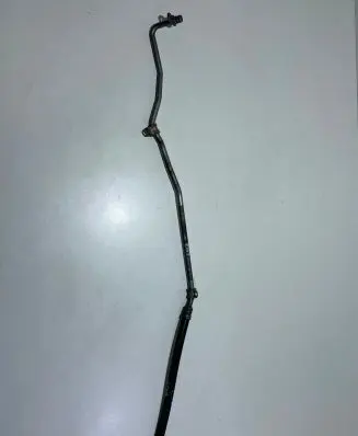 Gearbox oil cooler pipe/hose