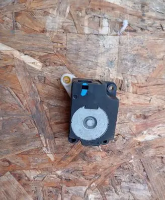 Renault Koleos I Air flap motor/actuator 5037521180 88315