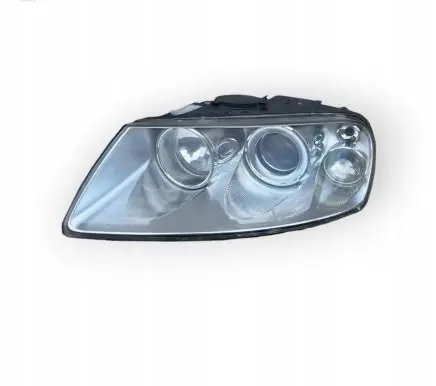 Volkswagen Touareg I Headlight/headlamp
