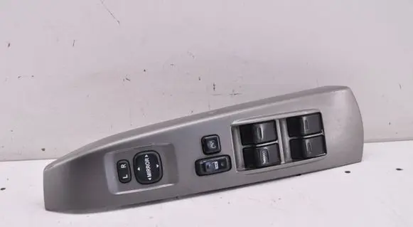 Toyota Prius (XW20) Electric window control switch 8482047021
