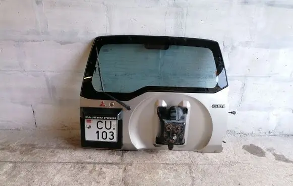 Mitsubishi Pajero Pinin Tailgate/trunk/boot lid