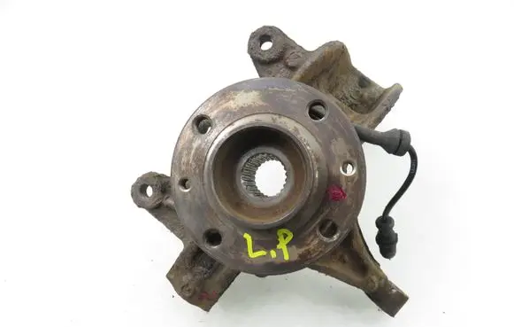 Renault Scenic II - Grand scenic II Front wheel hub spindle knuckle 