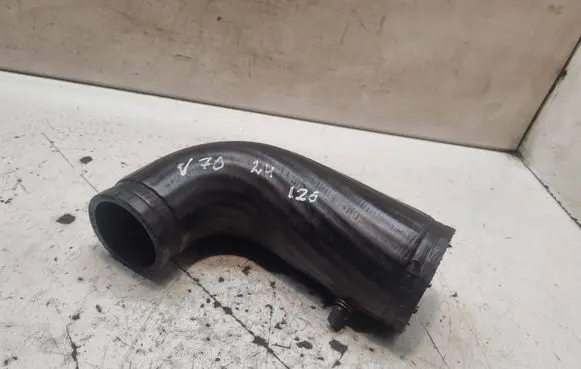 Volvo V70 Intercooler hose/pipe 08699419
