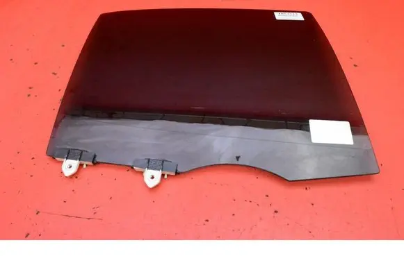 Toyota Yaris Cross Rear door window glass 