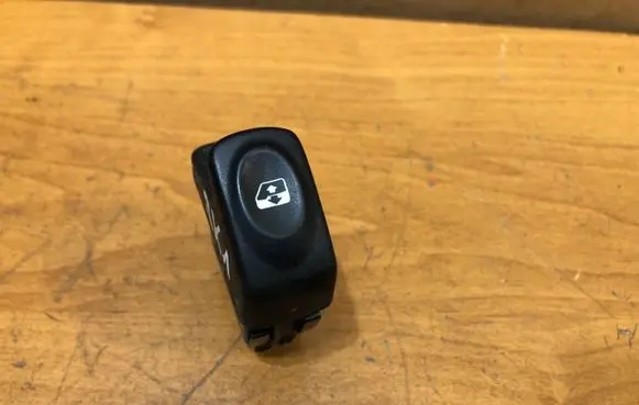 Renault Kangoo I Electric window control switch 090327N 24359