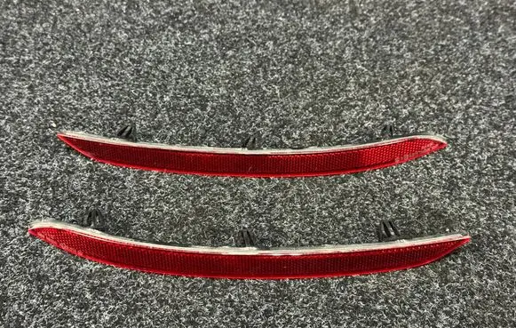 Volkswagen Golf VIII Rear tail light reflector 5H0945105 5h0945106