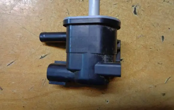 Toyota Aygo AB40 Vacuum valve 90910W003 HV1362007070