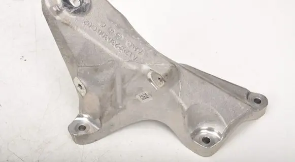 Mercedes-Benz AMG GT R190 C190 Generator/alternator bracket A1782230300