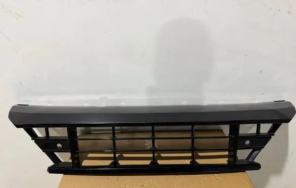 Volvo XC60 Front grill 32234959