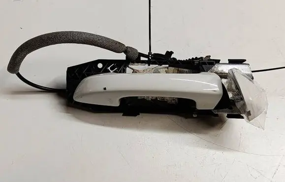 Volkswagen Scirocco Front door exterior handle 1K8837885S8 1K8837885