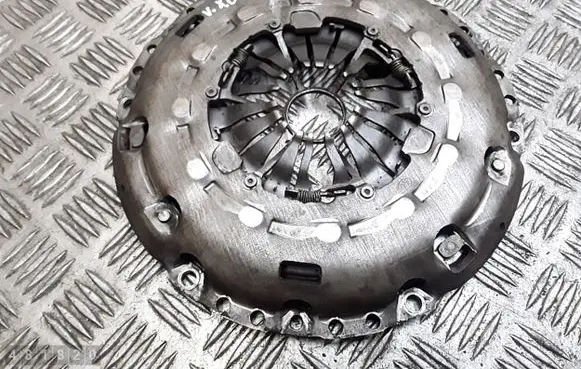 Volvo XC90 Pressure plate 124040310