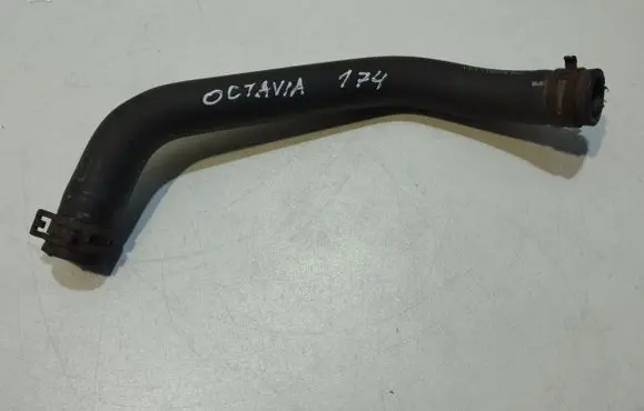 Skoda Octavia Mk2 (1Z) Engine coolant pipe/hose 1K0121157AG