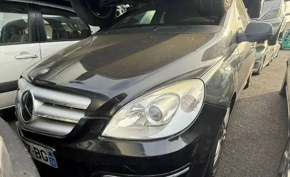 Mercedes-Benz B W245 Engine bonnet/hood W245MASKA191 A1698800357 245208