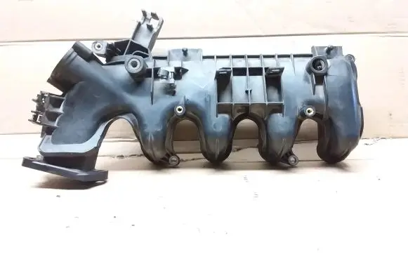 Peugeot 308 Intake manifold 9684941780