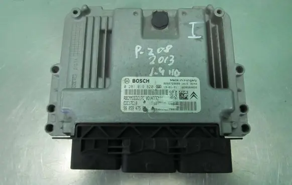 Peugeot 208 Engine control unit/module 9666729680 0281019820