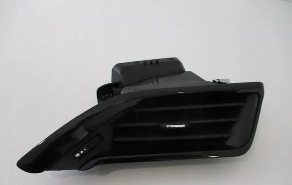 Peugeot 208 Dashboard side air vent grill/cover trim 96731316XU