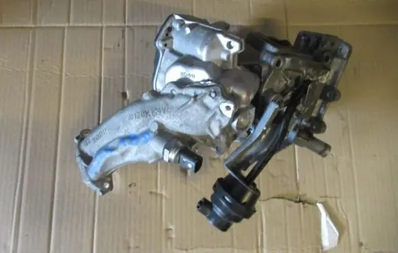 Mercedes-Benz B W246 W242 EGR valve A6511400002