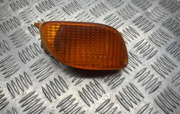 Ford Focus Front indicator light XS4113368A