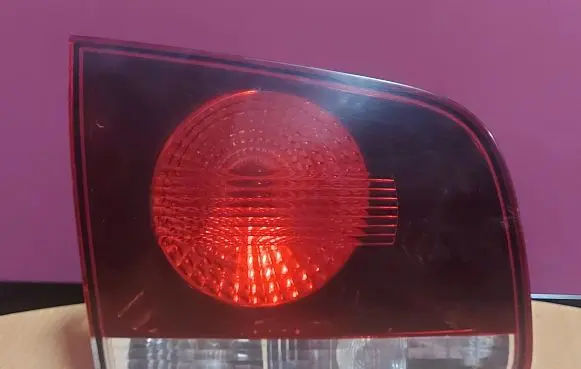 Volkswagen Touareg I Tailgate rear/tail lights 7L6945093T