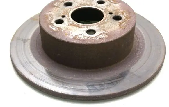Toyota Avensis T220 Rear brake disc