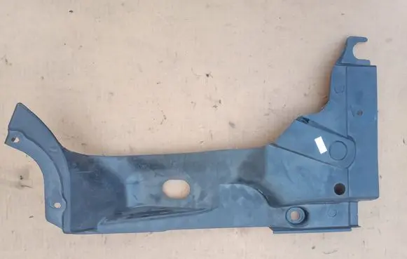Audi A4 S4 B6 8E 8H Engine splash shield/under tray 8H0825215C