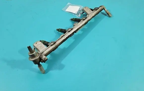Fuel injector