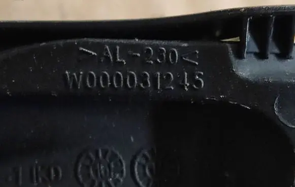 Headlight wiper blade set