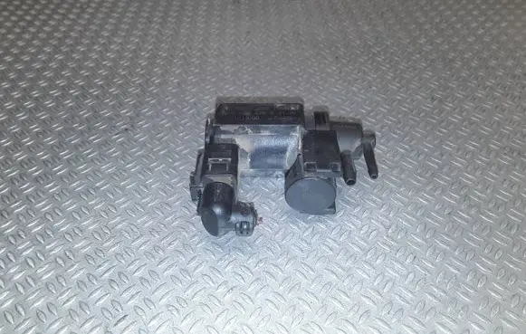 Audi A6 S6 C6 4F Turbo solenoid valve 059906628B