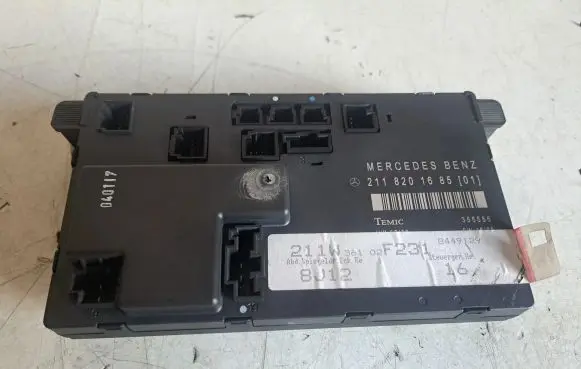 Mercedes-Benz E W211 Door control unit/module 2118201685