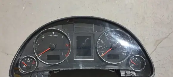 Audi A4 S4 B7 8E 8H Speedometer (instrument cluster) 8E0920950S