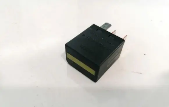 Ford Mondeo Mk III Other relay 2w9314b192ba 041652c
