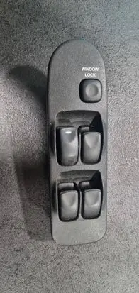 Mitsubishi Carisma Electric window control switch 66S0V28N