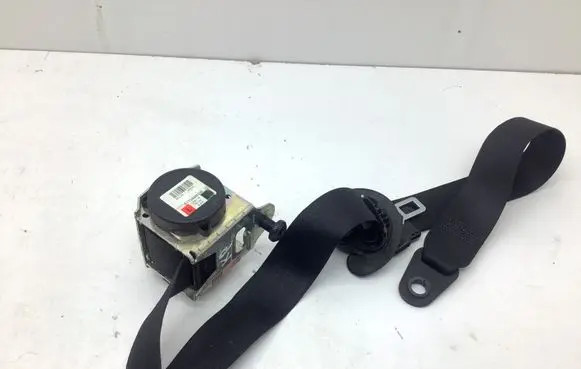Mini Cooper Countryman R60 Front seatbelt 617059800B 120119