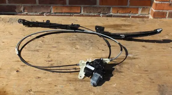 Audi A4 S4 B9 Curtain motor 8W9863560