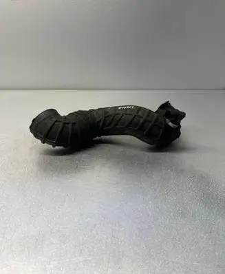 Audi A6 S6 C4 4A Air intake hose/pipe 4A0145747