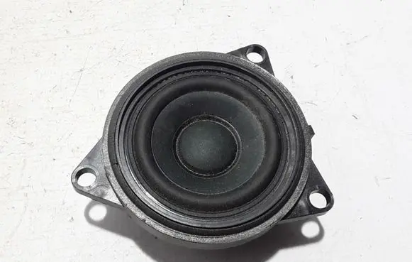 Volvo XC60 Front door high frequency speaker 31489045
