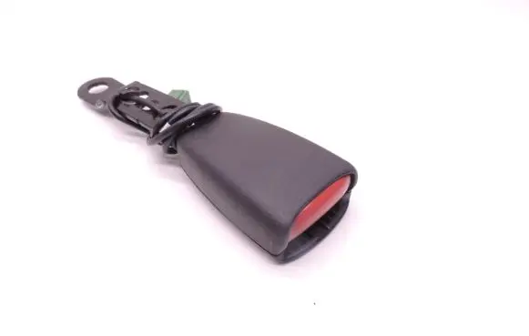 Volvo XC70 Front seatbelt buckle D244