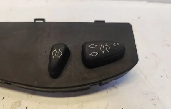 BMW X5 E53 Seat control switch 61318099073 110187 03491520