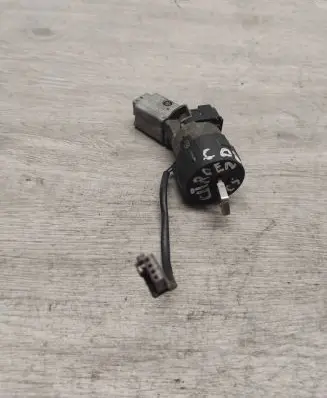 Citroen C4 I Picasso Ignition lock 36410602