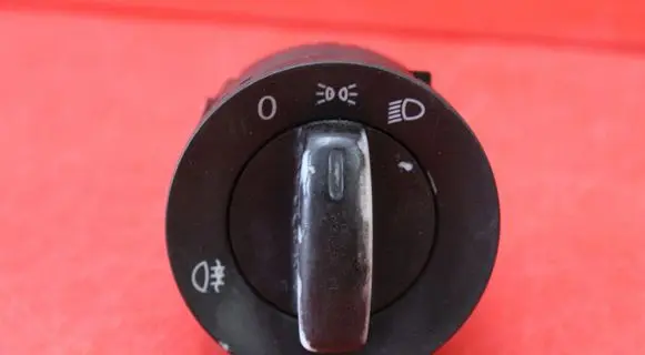 Volkswagen PASSAT B5.5 Light switch 1K0941431B