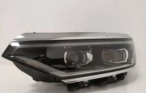 Volkswagen PASSAT B8 Headlight/headlamp 3G1941081P 90175144