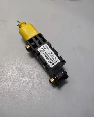 Audi A4 S4 B6 8E 8H Airbag deployment crash/impact sensor 8E0959643E